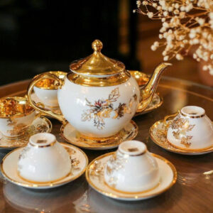 Bộ trà đại vẽ vàng